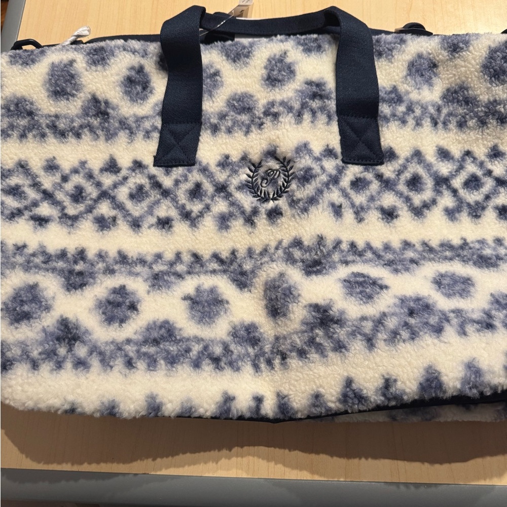 VS Pink Plush Weekender